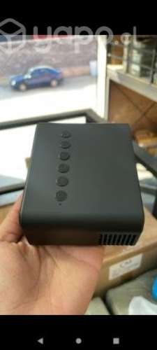 Proyector Portátil USB + Control + Manual b-496*