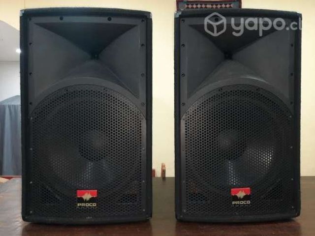 Parlantes Pasivos Proco VS15t 250W RMS