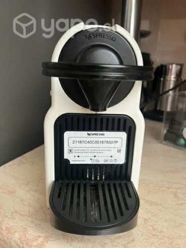 Máquina café Nespresso