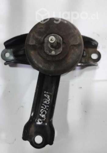 Soporte motor Nissan Qashqai j11