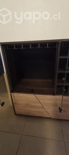 Bar puertas de vidrio