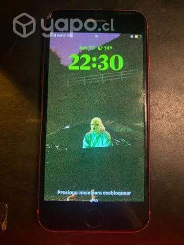 IPHONE SE color rojo