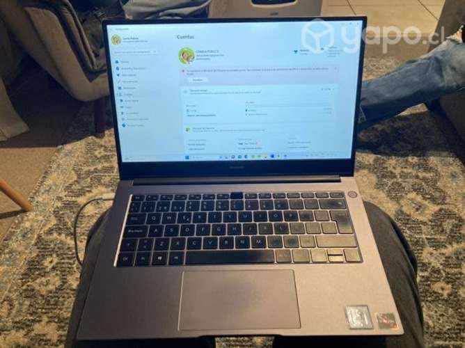 Huawei Matebook D14 core i5 /8 GB /512GB ssd 14fhd