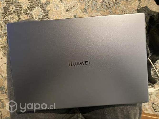Huawei Matebook D14 core i5 /8 GB /512GB ssd 14fhd