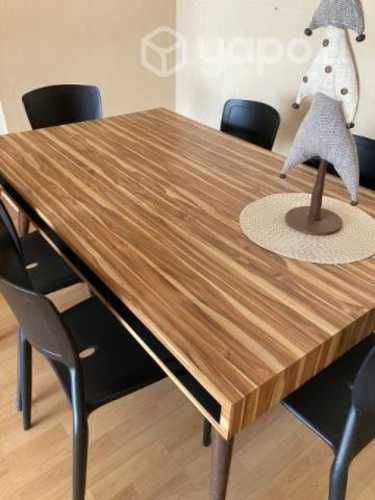 Comedor. Mesa o sillas