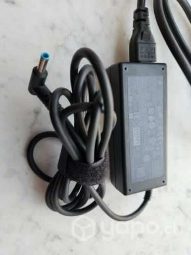 Cargador HP punta Azul 65W