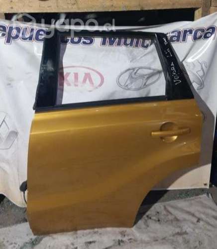 Puerta suzuki vitara trasera izquierda