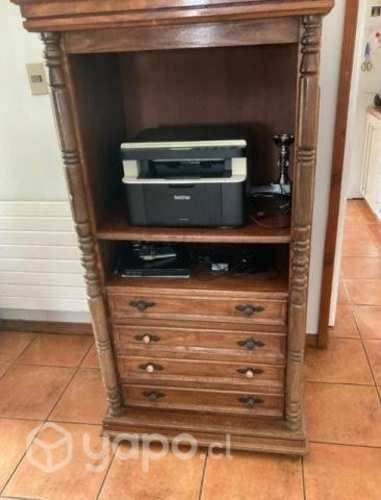 Mueble de madera usado impecable