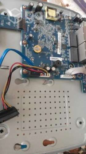 Grab. camaras de seguridad NVR 4 puertos POE RJ_45