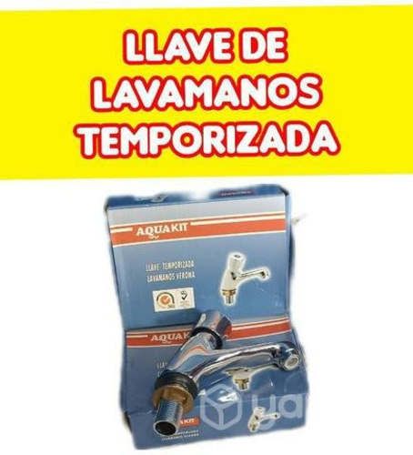 Llaves de lavamanos y fregador