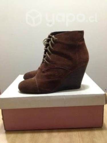 Zapatos botin mujer Marca Tattiene