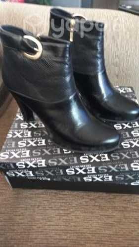 Lindos botines de cuero