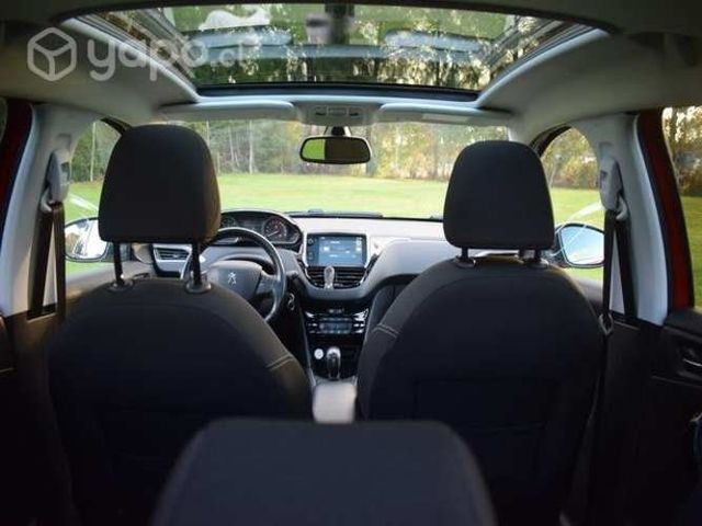 Peugeot 208 2017 allure pack 1.6 hdi