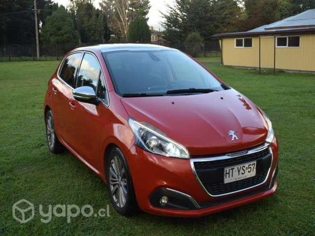 Peugeot 208 2017 allure pack 1.6 hdi