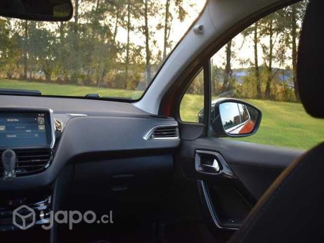 Peugeot 208 2017 allure pack 1.6 hdi