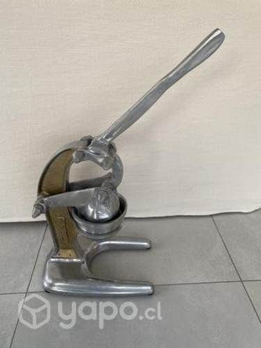 Exprimidor de jugo manual Grande. Juguera