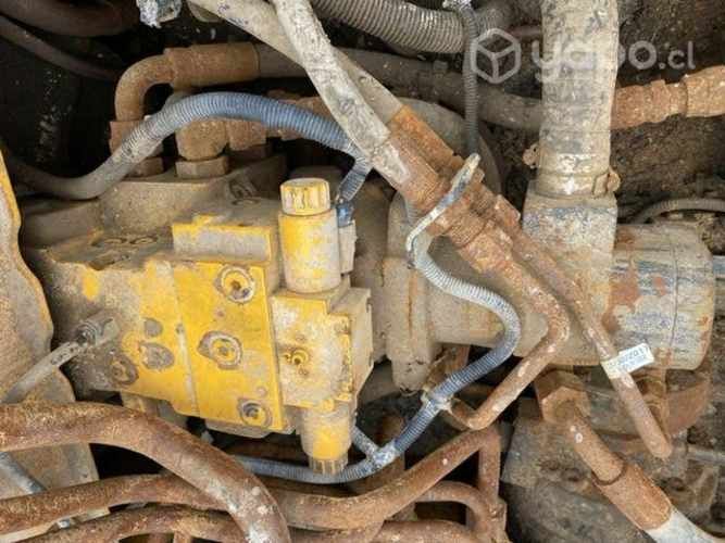 Bomba Transmicion Minicargador jcb 225