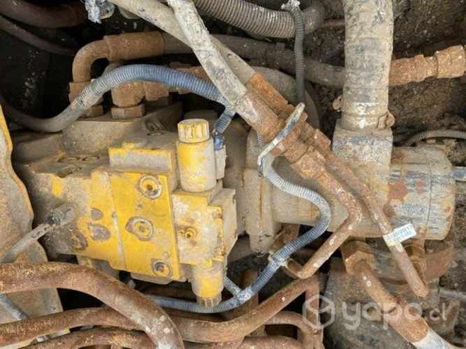 Bomba Transmicion Minicargador jcb 225