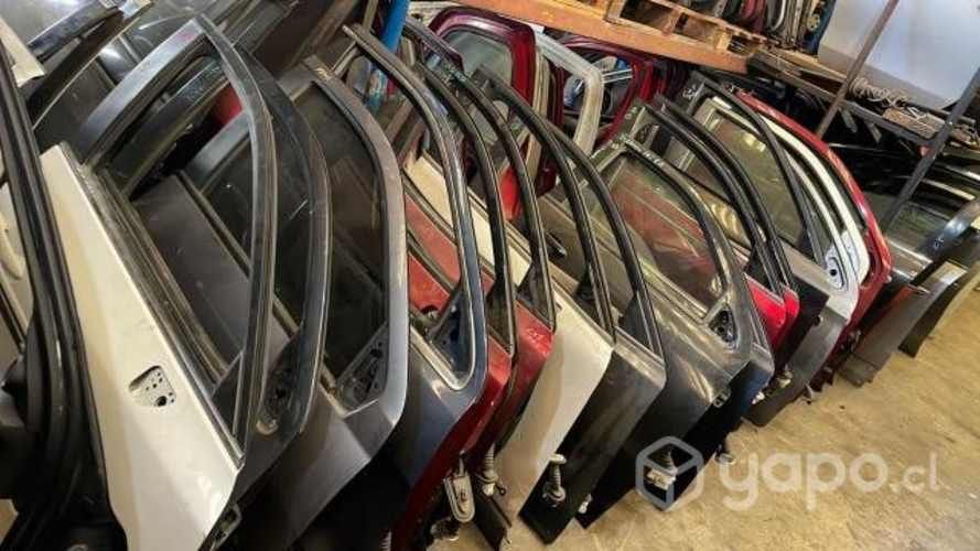 Puerta derecha Dodge dart 2017 x