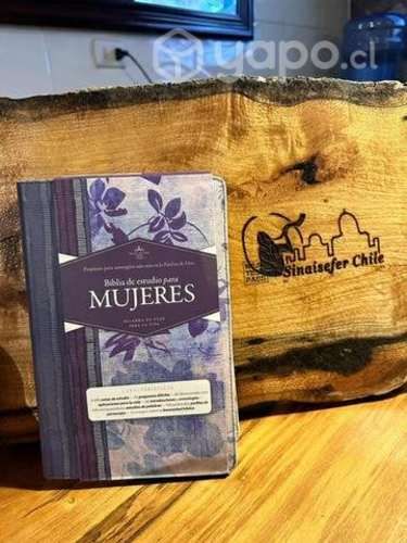 Biblia estudio mujer más Shofar carnero