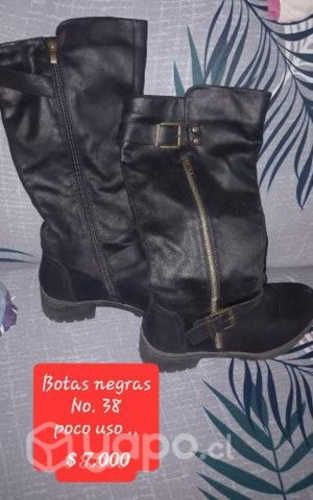 Botas negras