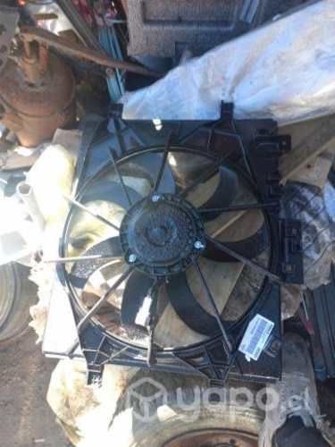 Electroventilador NUEVO ORIGINAL Nissan Versa 2018