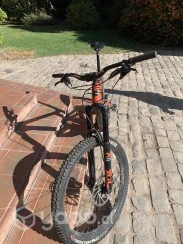 Bicicleta Santa Cruz Nomad C 2019