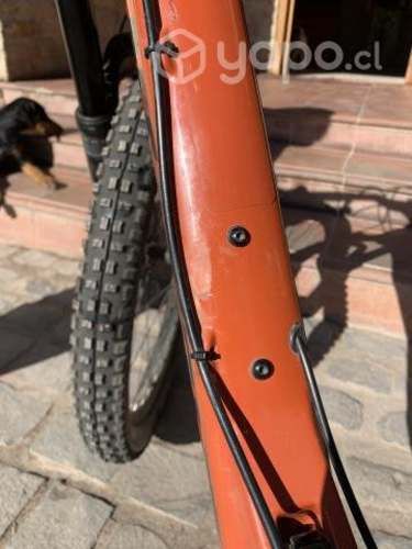 Bicicleta Santa Cruz Nomad C 2019