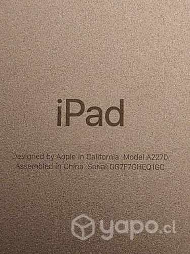 IPad octava generación con funda de regalo i