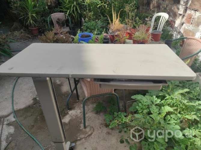 Mesa multiuso incluso en clínicas