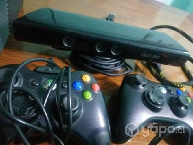 Xbox desbloqueada + 2 mandos + kinect