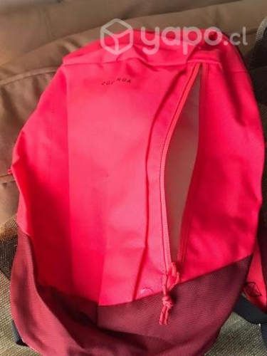 Mochila marca Quechua