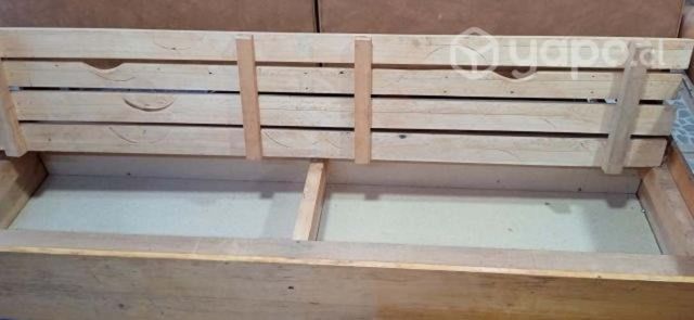 Juego de living rústico .