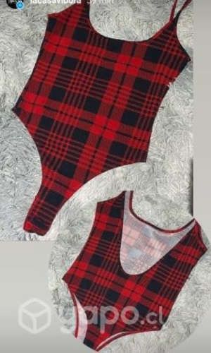 Calzas bodys antifaz gorras