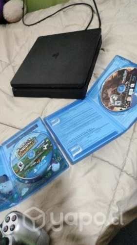 PS4 Slim 1TB + 2 controles + 2 juegos 410.000