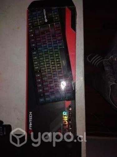 Vendidos Teclado Gamer Fantech Rgb K612 Soldier Re