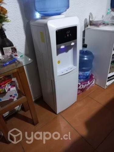Maquina dispensadora de agua