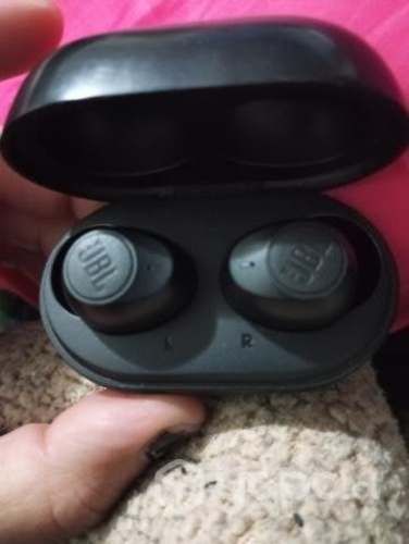Audífonos alámbricos JBL