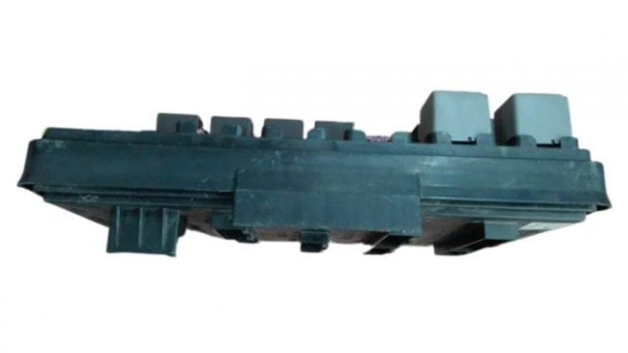 Caja fusible Ssangyong Actyon 2.0 año 2005/2023