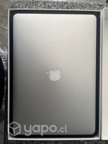 Macbook pro 15' i7 256 gb 16gb ram