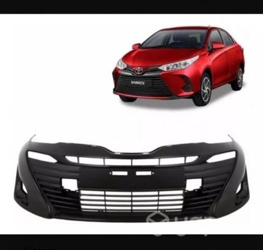 Parachoques Toyota Yaris por encargo 14-17