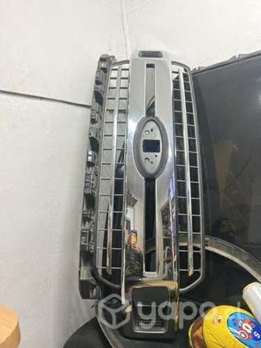 Ford f150 Xlt 2019 máscara