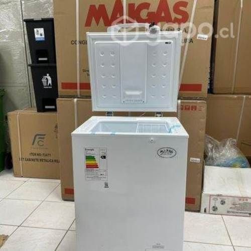 Congeladora de 99 lts maigas