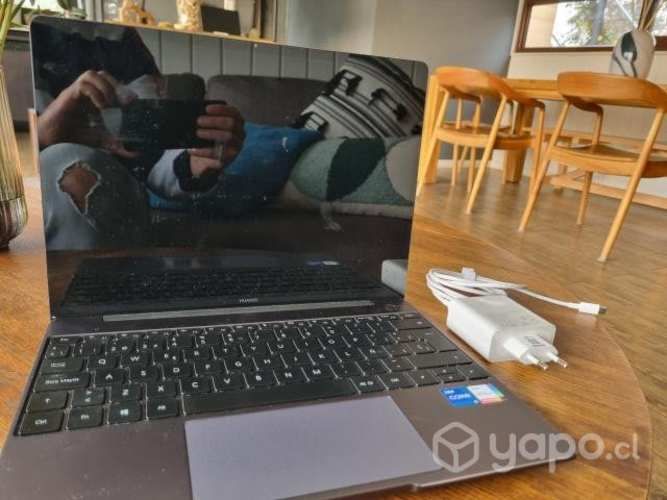 Huawei Matebook 13 11th Gen Intel I5 8+512gb