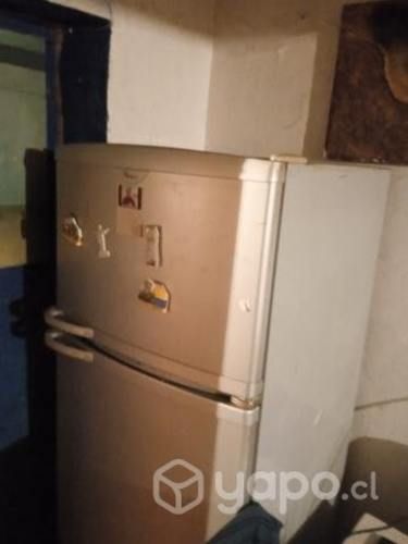 Refrigerador Whirlpool 2 puertas