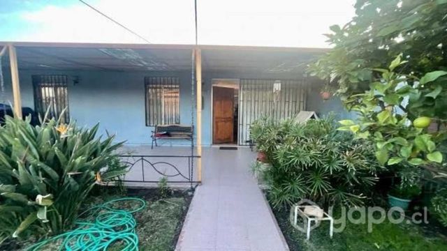 Gran casa con departamento interior independiente