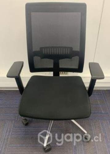 2 Sillas de oficina Ergonómicas