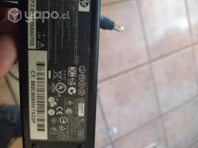 Cargador HP punta amarilla original
