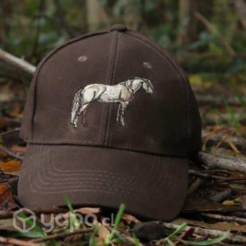 Gorro bordado caballo