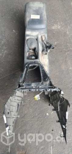 Consola Central Piso (FFC206) Ford Focus 2.0 AUT